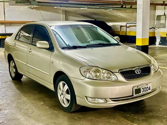 TOYOTA-COROLLA-1.8 SE-G 16V GASOLINA 4P AUTOMÁTICO TOYOTA-COROLLA-2004