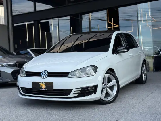 VOLKSWAGEN GOLF 1.4 TSI HIGHLINE 16V TOTAL FLEX 4P TIPTRONIC VOLKSWAGEN GOLF 1.4 TSI HIGHLINE 16V TOTAL FLEX 4P TIPTRONIC