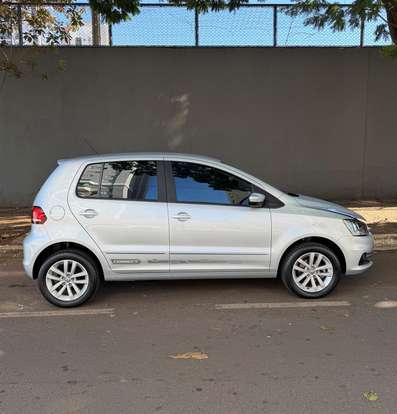 VOLKSWAGEN-FOX-2018