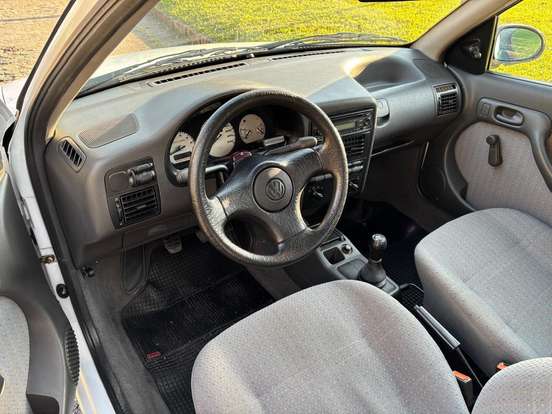 VOLKSWAGEN-GOL-1.8 CLI 8V GASOLINA 2P MANUAL VOLKSWAGEN-GOL-1996