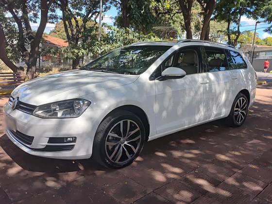 VOLKSWAGEN GOLF 1.4 TSI VARIANT HIGHLINE 16V TOTAL FLEX 4P TIPTRONIC