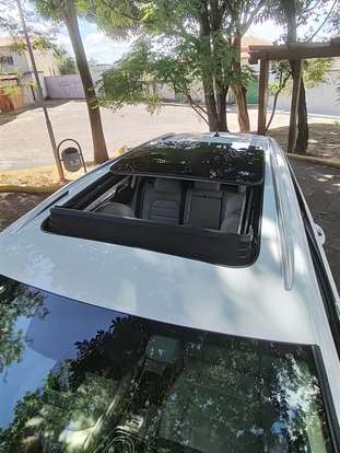 VOLKSWAGEN-GOLF-2016