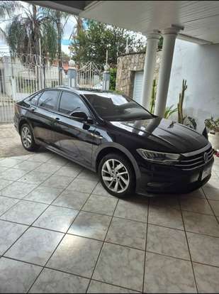 VOLKSWAGEN-JETTA-2018