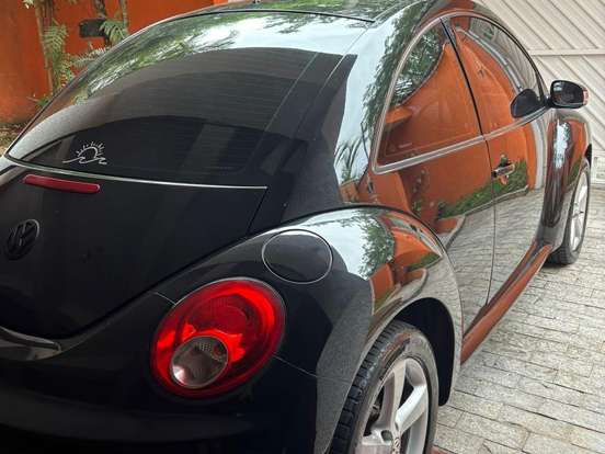 VOLKSWAGEN-NEW BEETLE-2.0 MI 8V GASOLINA 2P AUTOMÁTICO VOLKSWAGEN-NEW BEETLE-2009