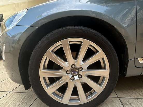 VOLVO-XC60-2.0 T5 INSCRIPTION GASOLINA 4P AUTOMÁTICO VOLVO-XC60-2017