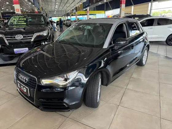 AUDI A1 1.4 TFSI SPORTBACK ATTRACTION 16V 122CV GASOLINA 4P S-TRONIC