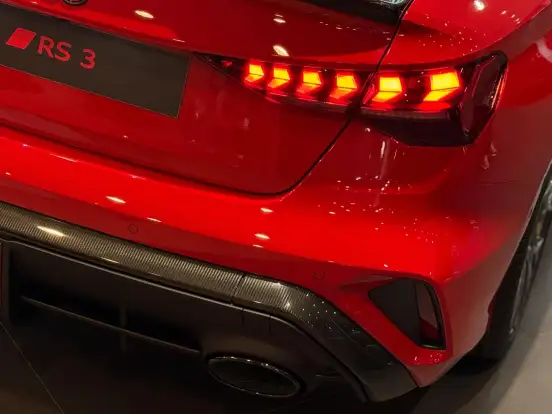 AUDI-RS3-2025
