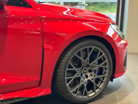 AUDI-RS3-2.5 TFSI GASOLINA SEDAN TRACK QUATTRO S-TRONIC AUDI-RS3-2025
