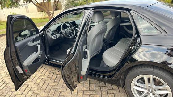 AUDI A4 2.0 TFSI GASOLINA PRESTIGE S TRONIC