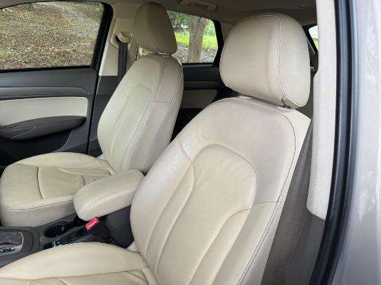 AUDI-Q3-2013