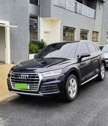 AUDI-Q5-2020