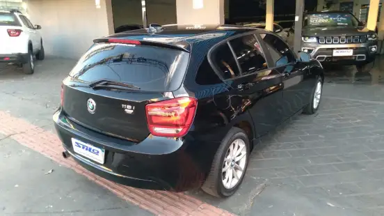 BMW-116i-1.6 16V TURBO GASOLINA 4P AUTOMÁTICO BMW-116i-2013