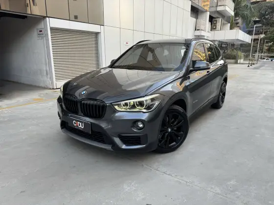 BMW X1 2.0 16V TURBO ACTIVEFLEX SDRIVE20I 4P AUTOMÁTICO BMW X1 2.0 16V TURBO ACTIVEFLEX SDRIVE20I 4P AUTOMÁTICO