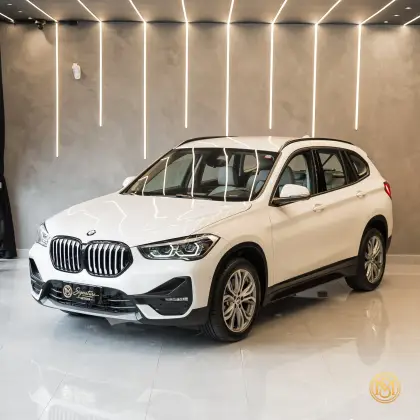 BMW X1 2.0 16V TURBO ACTIVEFLEX SDRIVE20I GP 4P AUTOMÁTICO BMW X1 2.0 16V TURBO ACTIVEFLEX SDRIVE20I GP 4P AUTOMÁTICO