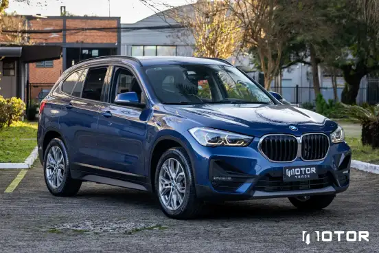 BMW-X1-2021