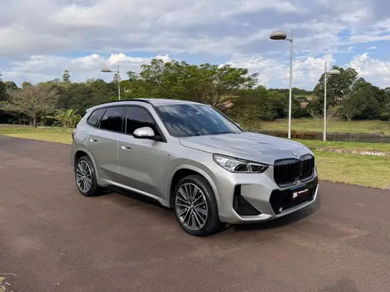 BMW X1 2.0 16V TURBO GASOLINA SDRIVE20I M SPORT STEPTRONIC BMW X1 2.0 16V TURBO GASOLINA SDRIVE20I M SPORT STEPTRONIC