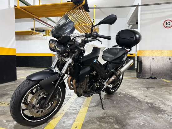BMW-F 800 R-2011