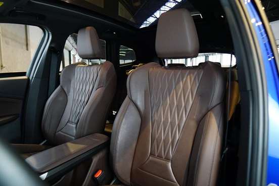 BMW-X1-2024