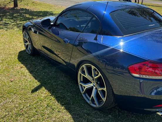 BMW-Z4-2.0 16V TURBO GASOLINA SDRIVE20I AUTOMÁTICO BMW-Z4-2013