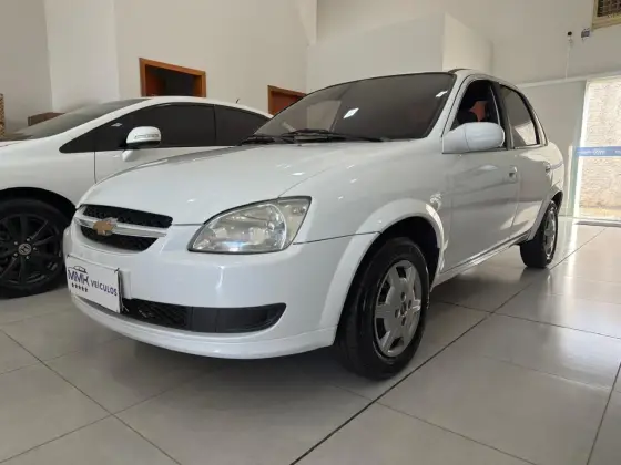 CHEVROLET CLASSIC 1.0 MPFI LS 8V FLEX 4P MANUAL CHEVROLET CLASSIC 1.0 MPFI LS 8V FLEX 4P MANUAL