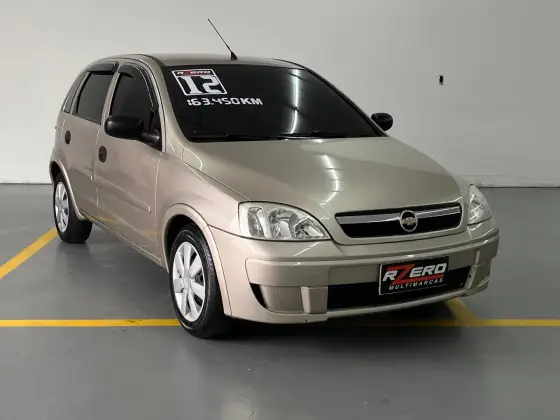 CHEVROLET CORSA 1.4 MPFI MAXX 8V FLEX 4P MANUAL CHEVROLET CORSA 1.4 MPFI MAXX 8V FLEX 4P MANUAL