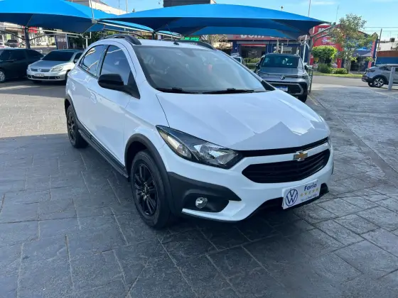 CHEVROLET ONIX 1.4 MPFI ACTIV 8V FLEX 4P MANUAL