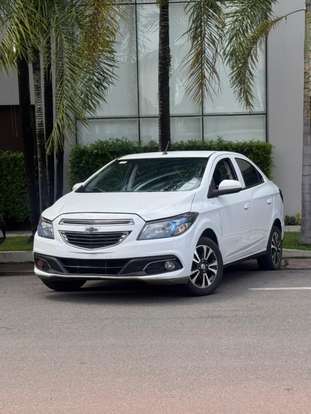 CHEVROLET-PRISMA-2015