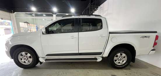 CHEVROLET-S10-2.8 LT 4X2 CD 16V TURBO DIESEL 4P AUTOMÁTICO CHEVROLET-S10-2013