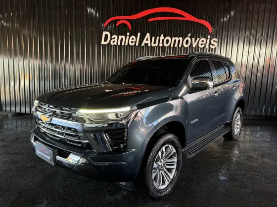 CHEVROLET TRAILBLAZER 2.8 16V TURBO DIESEL HIGH COUNTRY 7L 4X4 AUTOMÁTICO CHEVROLET TRAILBLAZER 2.8 16V TURBO DIESEL HIGH COUNTRY 7L 4X4 AUTOMÁTICO
