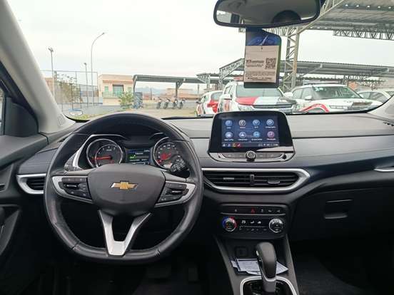 CHEVROLET-TRACKER-2023