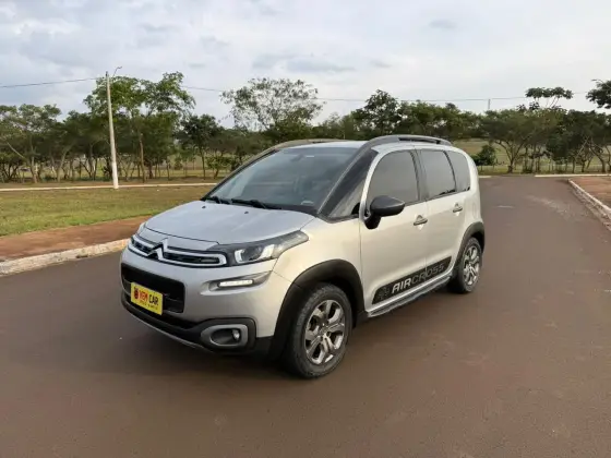 CITROËN AIRCROSS 1.6 SHINE 16V FLEX 4P AUTOMÁTICO CITROËN AIRCROSS 1.6 SHINE 16V FLEX 4P AUTOMÁTICO