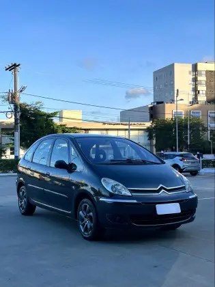 CITROËN XSARA PICASSO 2.0 EXCLUSIVE 16V GASOLINA 4P AUTOMÁTICO CITROËN XSARA PICASSO 2.0 EXCLUSIVE 16V GASOLINA 4P AUTOMÁTICO