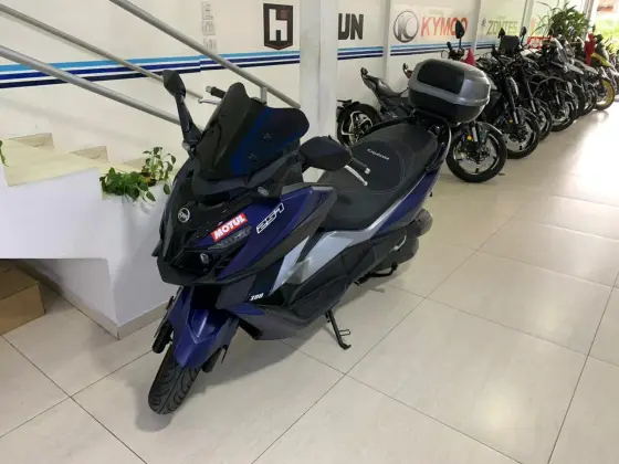 DAFRA CRUISYM 300 DAFRA CRUISYM 300
