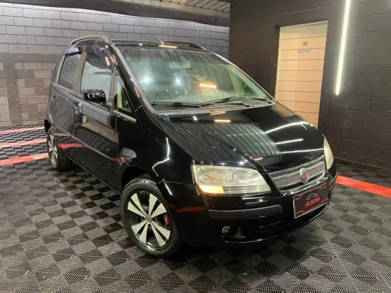 FIAT IDEA 1.4 MPI ELX 8V FLEX 4P MANUAL FIAT IDEA 1.4 MPI ELX 8V FLEX 4P MANUAL