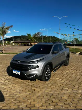 FIAT TORO 1.8 16V EVO FLEX FREEDOM AT6 FIAT TORO 1.8 16V EVO FLEX FREEDOM AT6