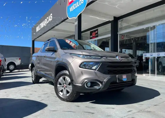 FIAT TORO 1.8 16V EVO FLEX FREEDOM AT6 FIAT TORO 1.8 16V EVO FLEX FREEDOM AT6