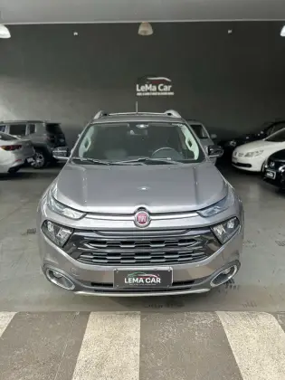 FIAT TORO 2.0 16V TURBO DIESEL VOLCANO 4WD AT9 FIAT TORO 2.0 16V TURBO DIESEL VOLCANO 4WD AT9