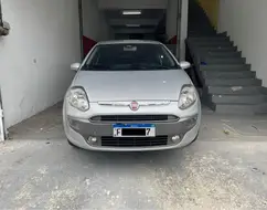 FIAT PUNTO 1.6 ESSENCE 16V FLEX 4P AUTOMATIZADO FIAT PUNTO 1.6 ESSENCE 16V FLEX 4P AUTOMATIZADO