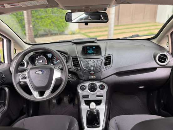 FORD-FIESTA-1.6 SEL SEDAN 16V FLEX 4P MANUAL FORD-FIESTA-2017