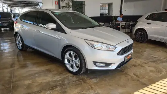 FORD FOCUS 1.6 SE 16V FLEX 4P MANUAL