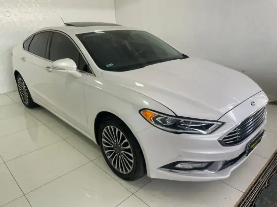 FORD FUSION 2.0 TITANIUM AWD 16V GASOLINA 4P AUTOMÁTICO