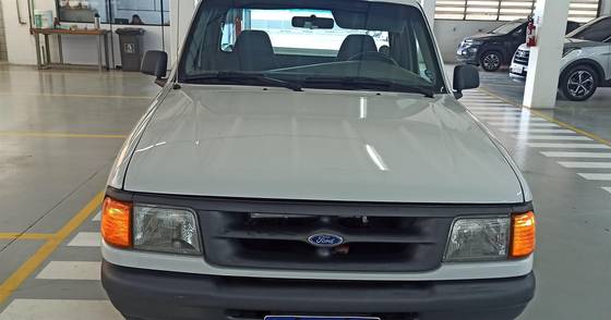 FORD RANGER 4.0 XL 4X2 CS V6 12V GASOLINA 2P MANUAL