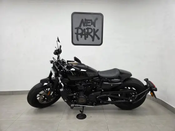 HARLEY-DAVIDSON SPORTSTER S 