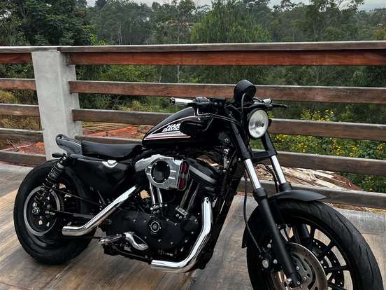 HARLEY-DAVIDSON-SPORTSTER XL 883 R HARLEY-DAVIDSON-SPORTSTER XL 883 R-2005