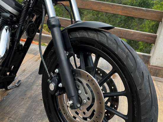 HARLEY-DAVIDSON-SPORTSTER XL 883 R HARLEY-DAVIDSON-SPORTSTER XL 883 R-2005