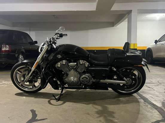 HARLEY-DAVIDSON-V-ROD MUSCLE-2012