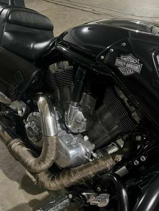 HARLEY-DAVIDSON-V-ROD MUSCLE-2012