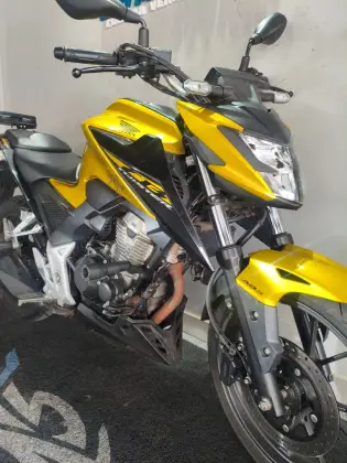 HONDA CB 300F TWISTER ABS HONDA CB 300F TWISTER ABS