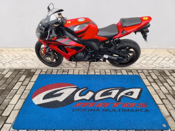 HONDA CBR 1000RR FIREBLADE HONDA CBR 1000RR FIREBLADE