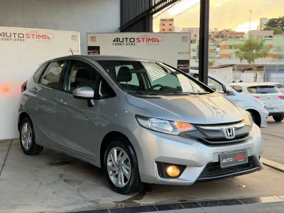 HONDA FIT 1.5 LX 16V FLEX 4P MANUAL